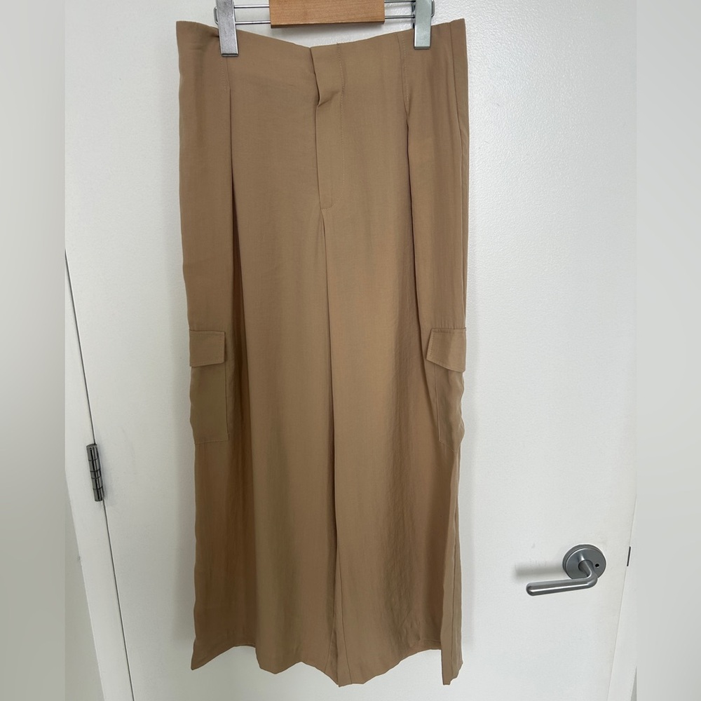 Primark Women’s Tan Wide Leg Pants US 4 – Comfy, Breathable, Summer Ready